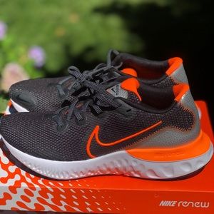 Men’s Nike Renew Run
